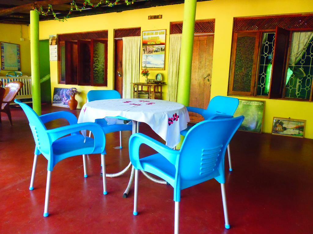 The Nilmini Lodge Σιγκιρίγια Εξωτερικό φωτογραφία