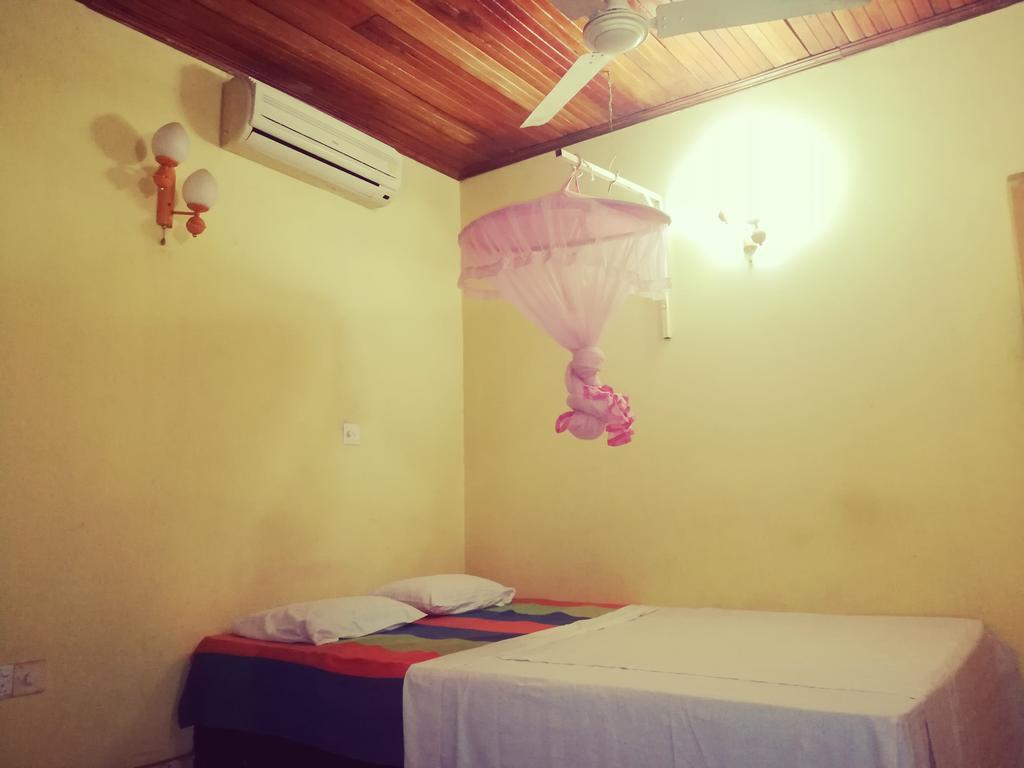 The Nilmini Lodge Σιγκιρίγια Εξωτερικό φωτογραφία