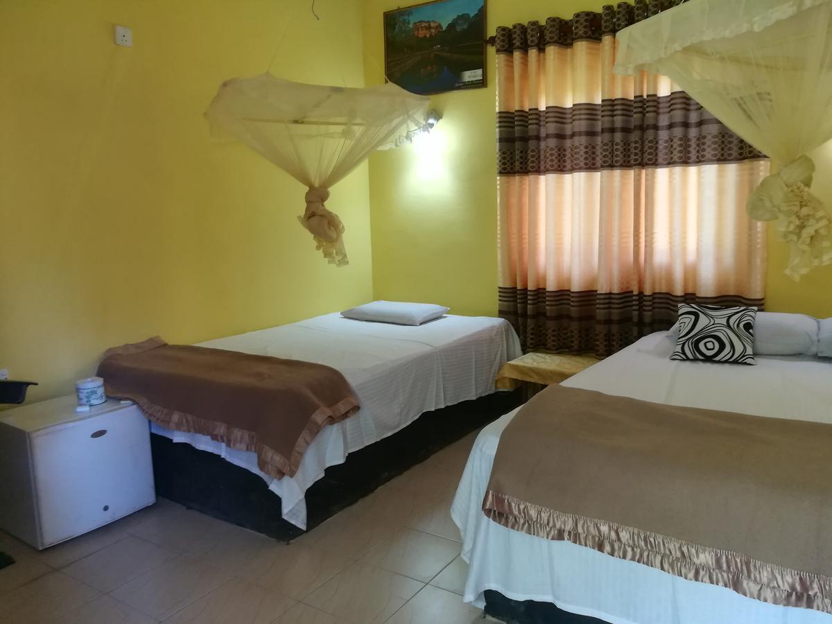 The Nilmini Lodge Σιγκιρίγια Εξωτερικό φωτογραφία