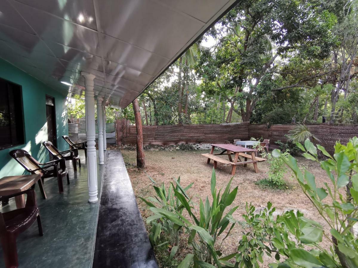 The Nilmini Lodge Σιγκιρίγια Εξωτερικό φωτογραφία